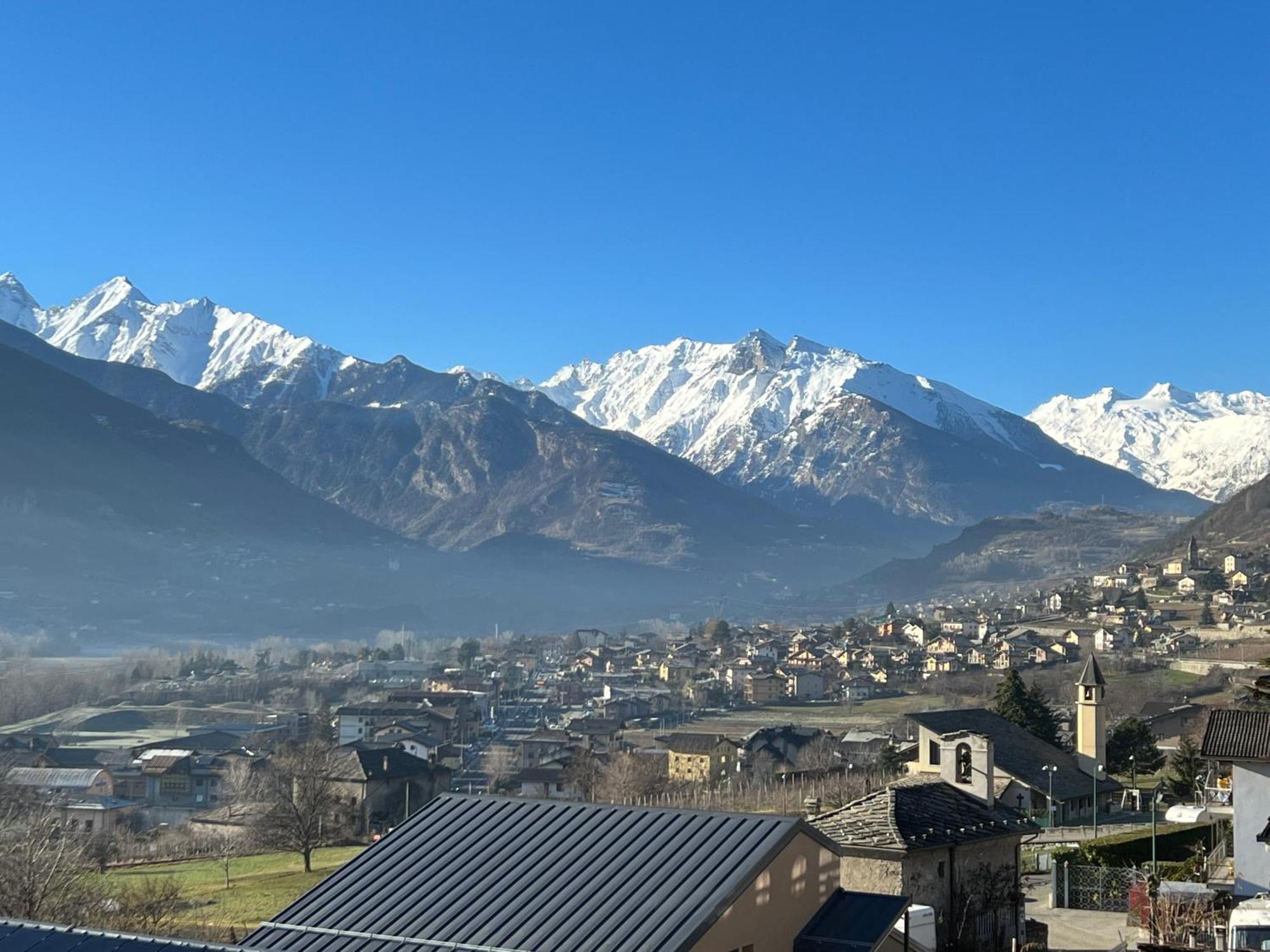 Apartamento Beau Soleil Aosta Exterior foto